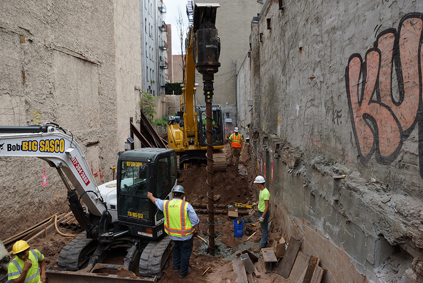 Condominium Cantilever Support With STELCOR® Micropiles
